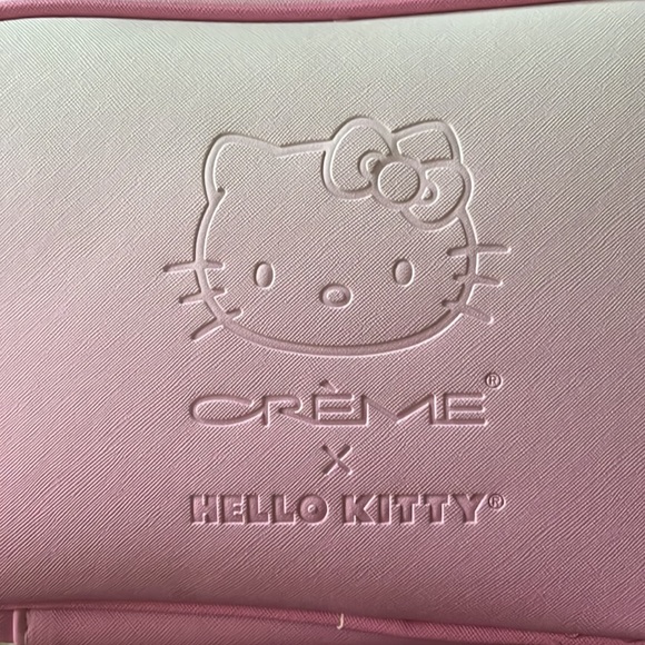 Hello Kitty Travel toiletry bag - Picture 4 of 6